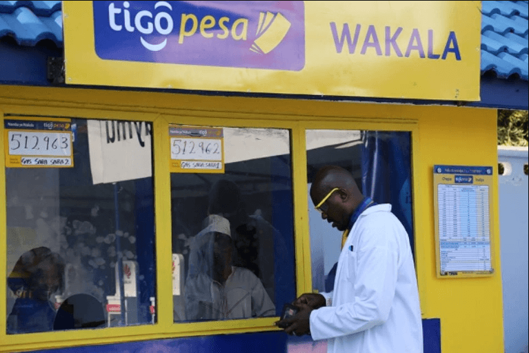 Tanzanian Mobile Money Users Return to Cash as Transaction Charges Soar 🇹🇿
